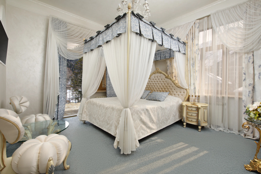 Домбай Пэлас