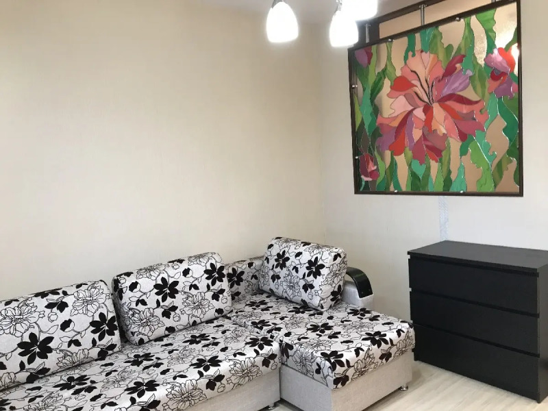 Квартира на Мустая Карима