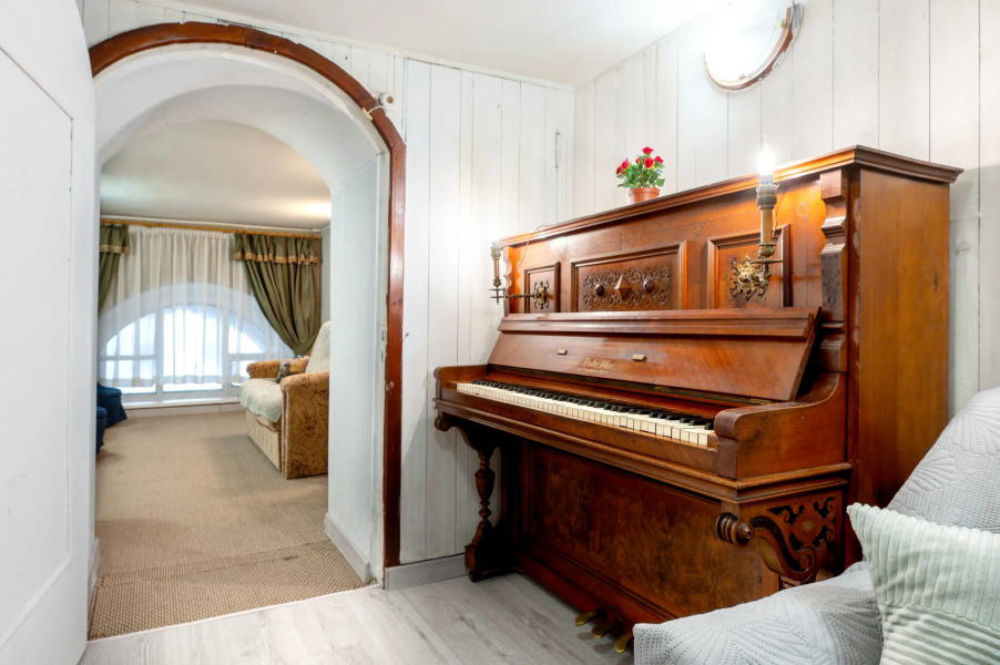 Квартира Большая Морская двухкомнатная