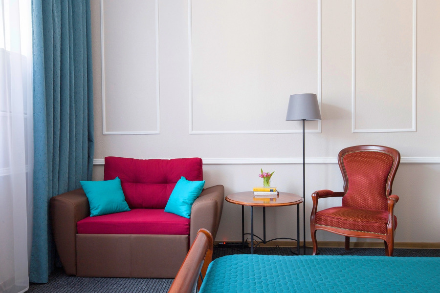 Отель Искра