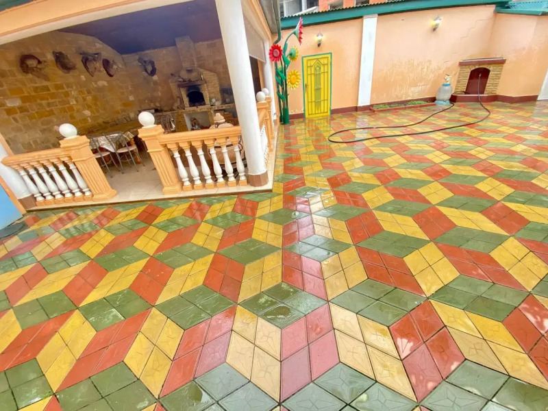 Апартаменты с собственным двором