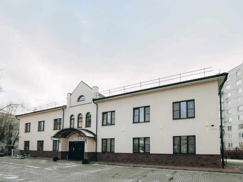 Гостиный двор Зуевский