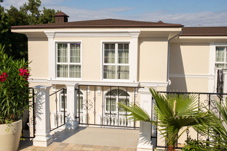 Гостевой дом The White Residence