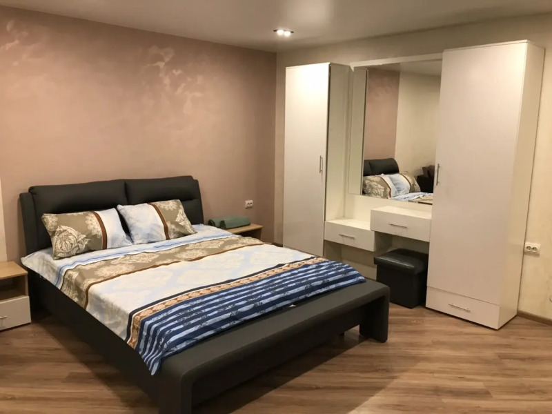 Апартаменты Ленина 41