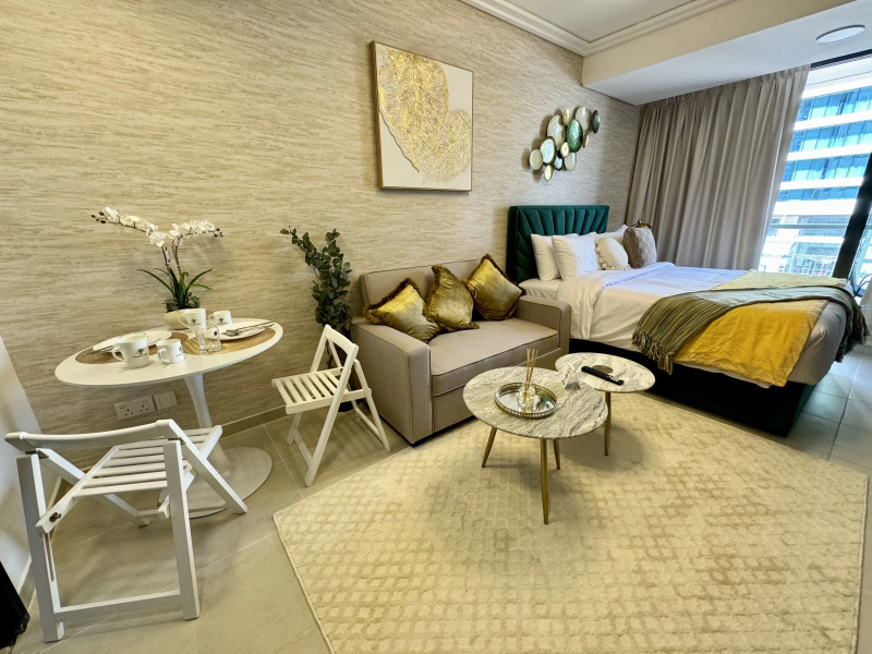 Апартаменты Cosmos Living Sleek and Stylish GCV2