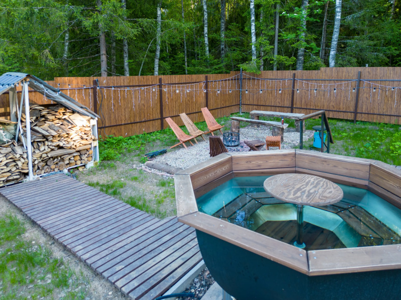 Частный Дом Уютный в Лесу с Чаном