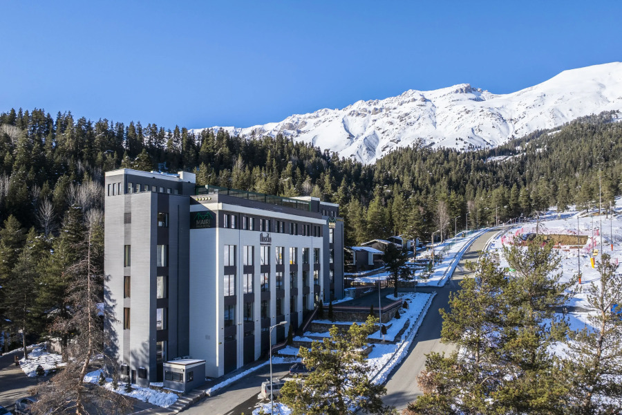 Отель Mairi Park Hotel