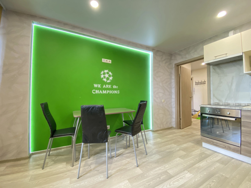 Апартаменты на строителей