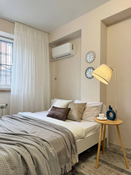 Квартира Комфортная Студия возле Моря на цокольном этаже