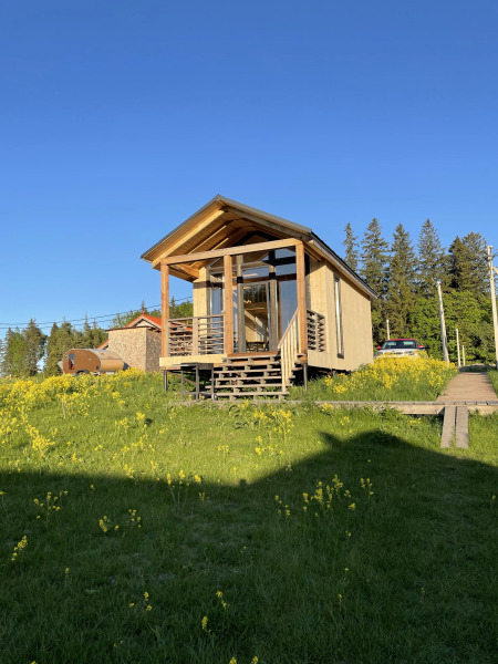 Дом Уютный домик у Игоры, белый