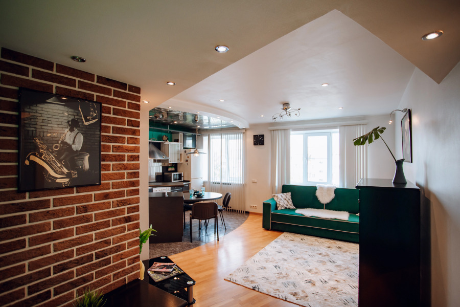 Квартира Толстой Лейтейзена 6