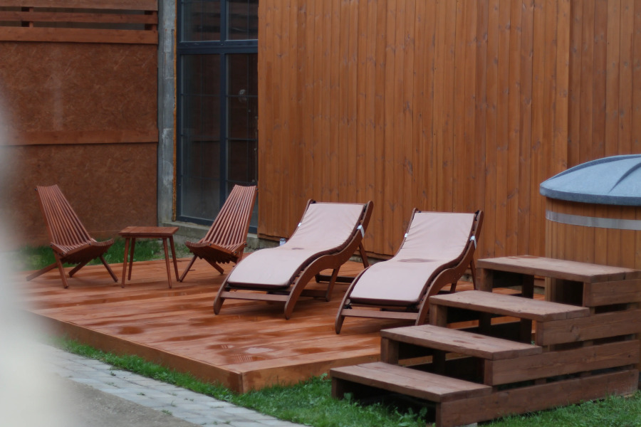 Частный дом Уютный с купелью, сауной и камином Лаундж с гамаком и лежаками