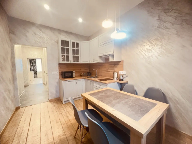 Апартаменты Гости в историческом центре Ярославля зона ЮНЕСКО