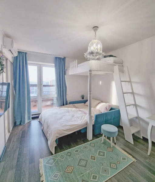 Квартира Видовая студия в Европейском