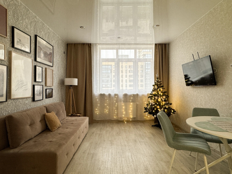 Квартира Уютная квартира с большой детской площадкой в самом сердце Тюмени