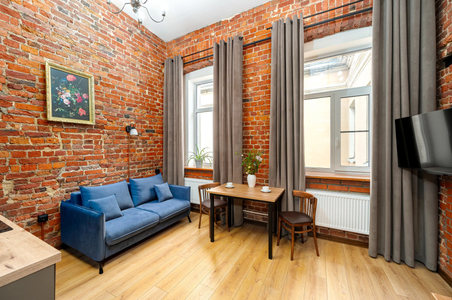 Апартаменты с видом на внутренний дворик