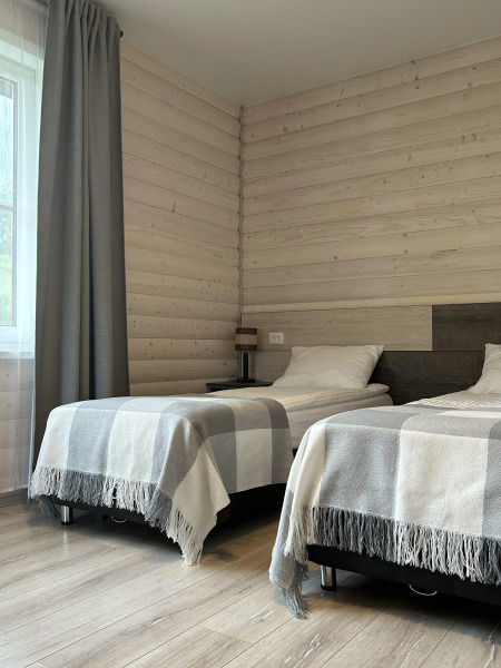 Частный Дом На Берегу Реки