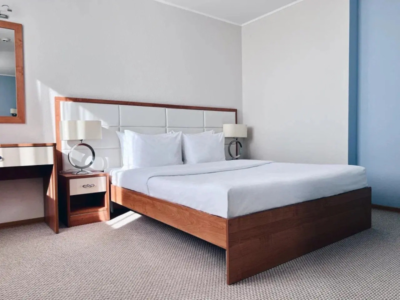 Отель Apri Polet Hotel