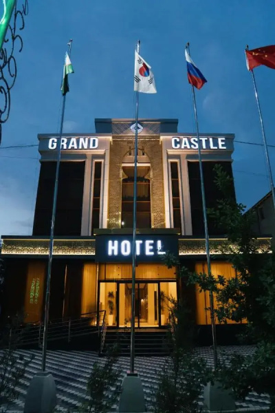 Отель Grand Castle