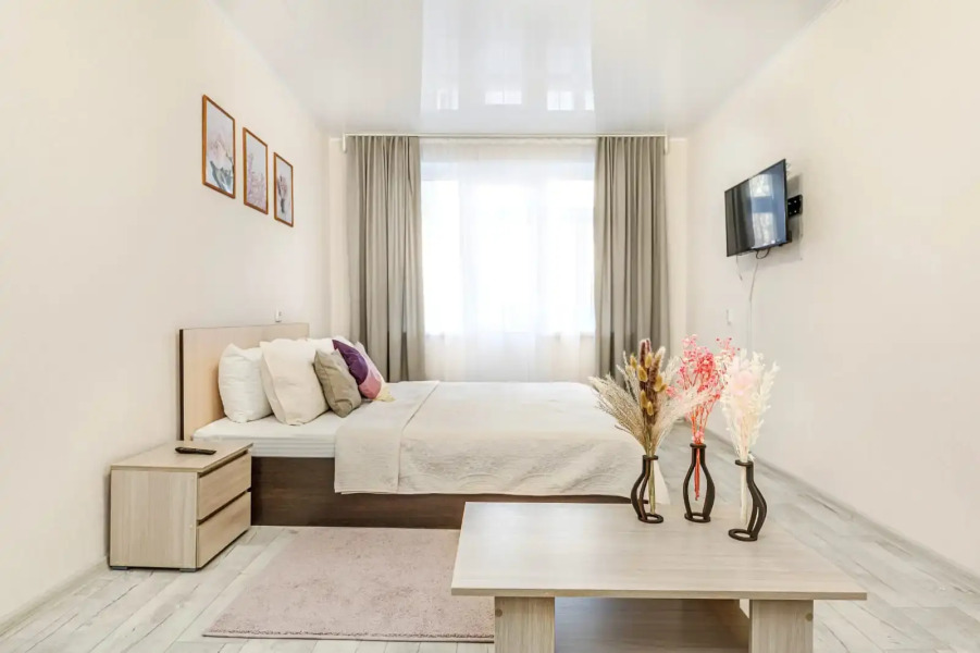 Апартаменты 1-комнатнаые рядом с ТРК Родник