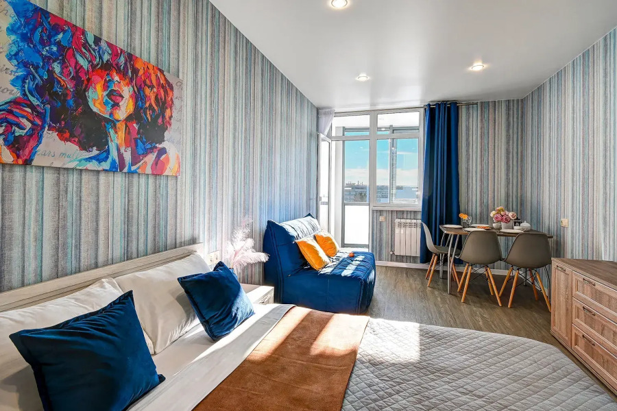 Апартаменты MorskayaSimfonya2 уютные с балконом видом на море и бассейном на территории