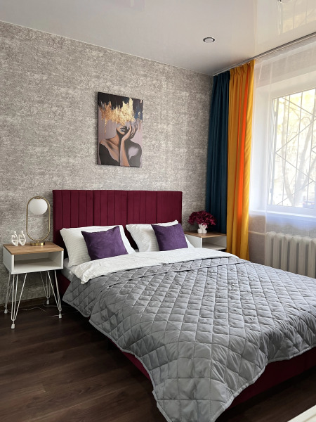 Квартира C Современным Дизайном в Центре Автозаводского Района