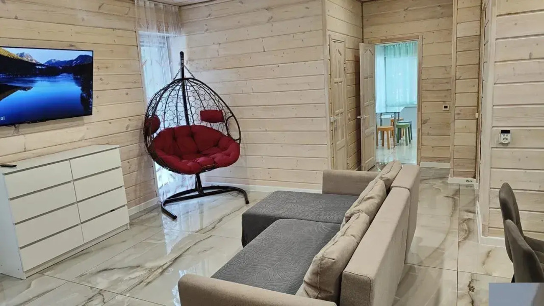 Частный дом Lux 130 кв.м в сосновом лесу на берегу озера в Рощино