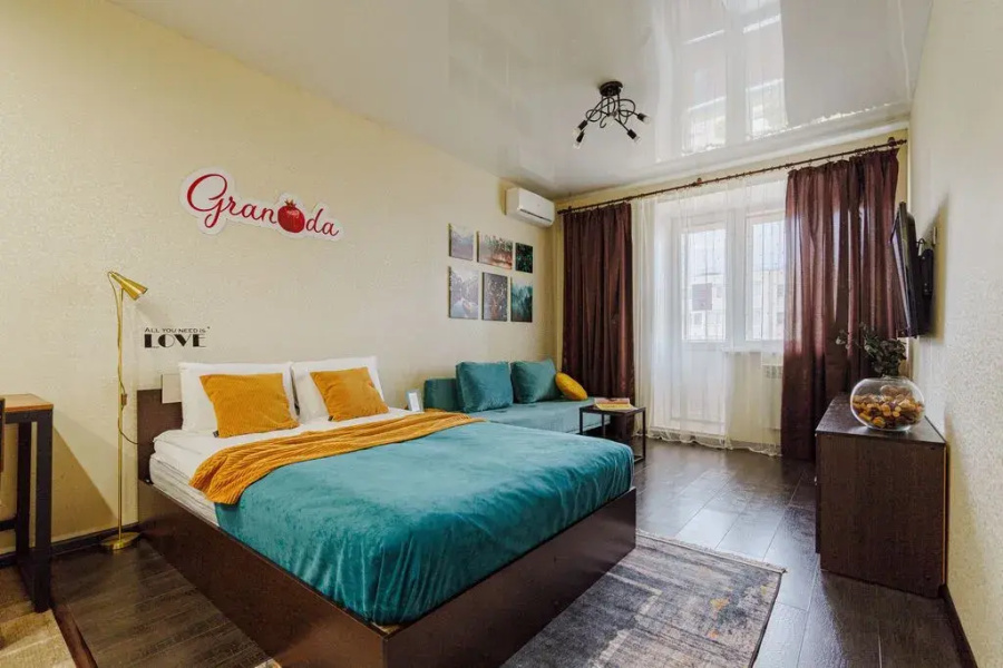 Студия Granada уютная современная в новом доме