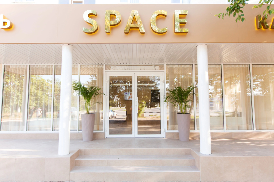 Отель Space