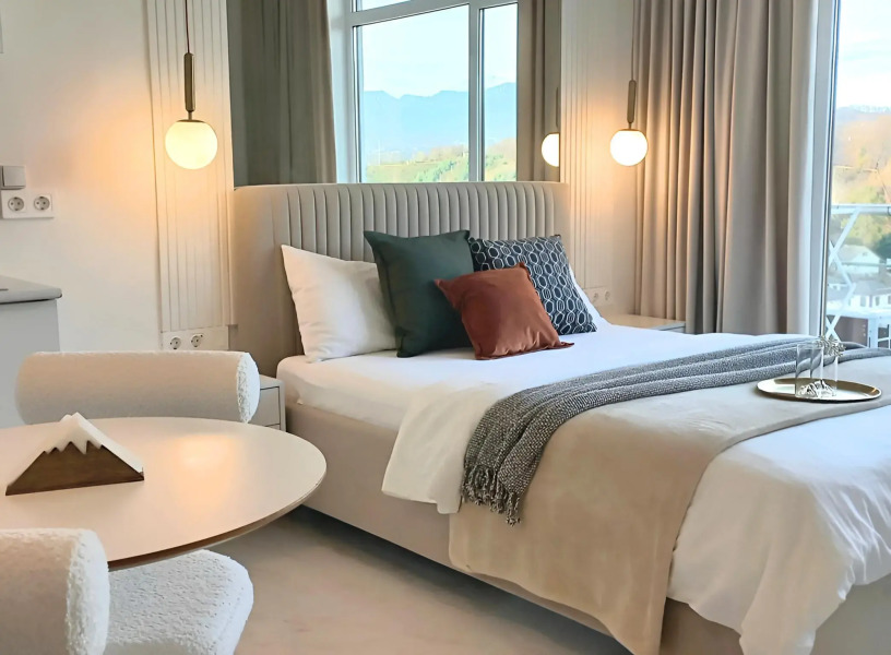 Квартира Студия с видом на горы Happy Moments