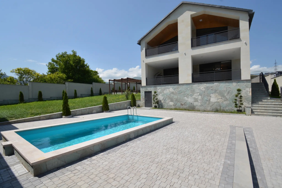 Вилла Dilijan Aqualin Villa