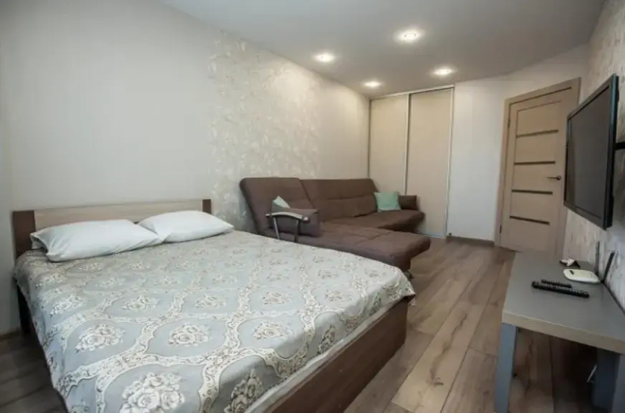 Квартира Однокомнатная Ленинградская 68