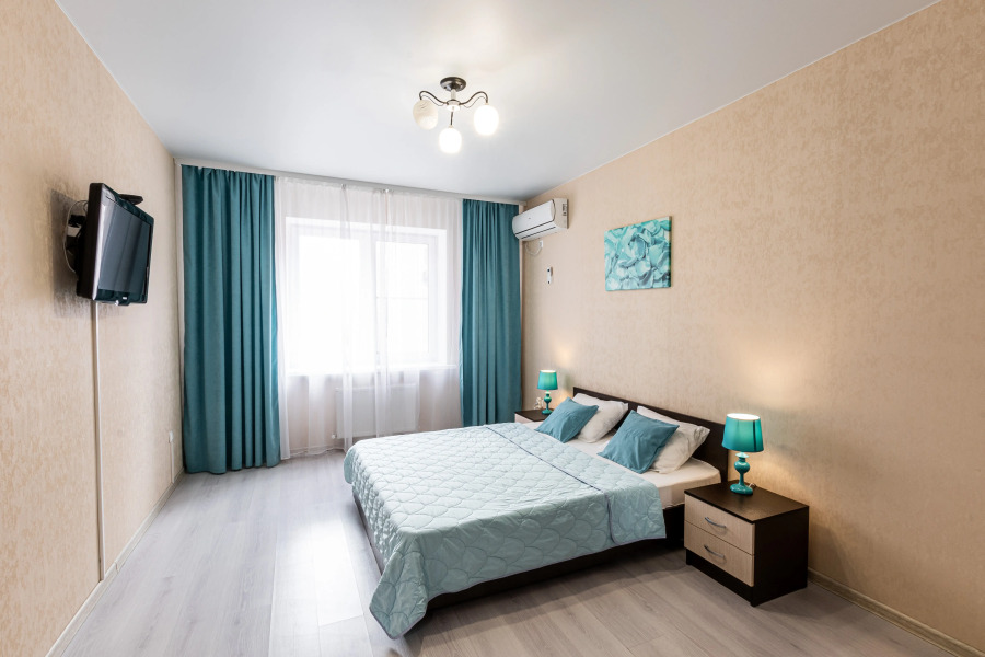 Квартира у парка Галицкого Апарт-Отелика на Героя Сарабеева