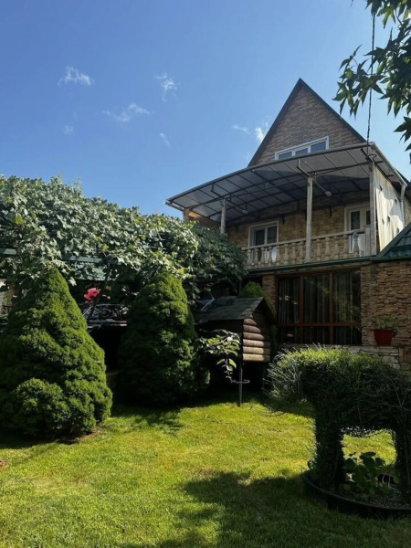 Частный дом на Улице Батайской 10А