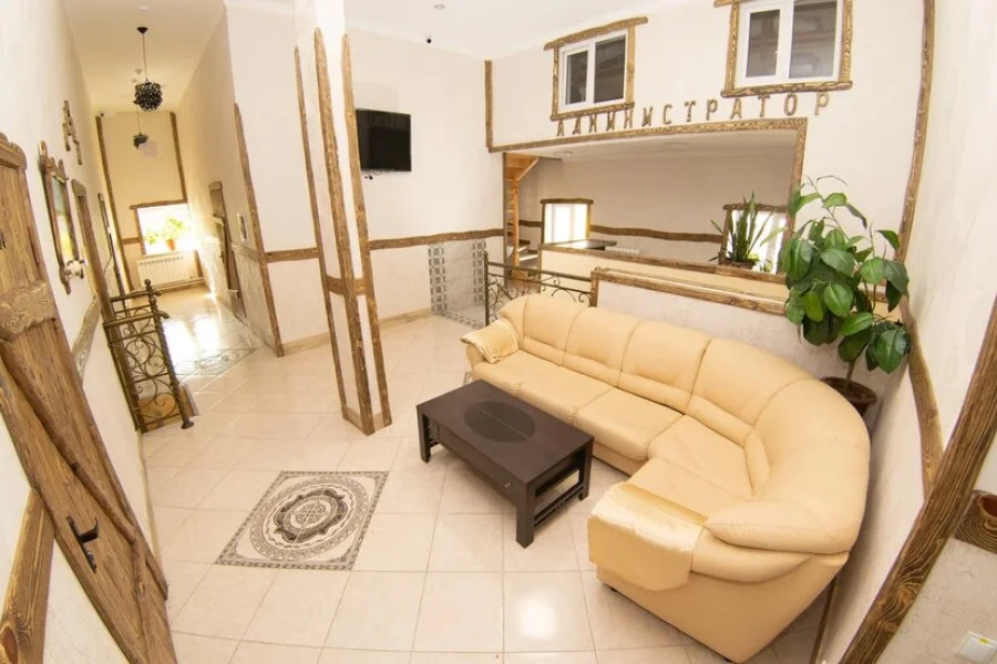 Отель «Аристократ»