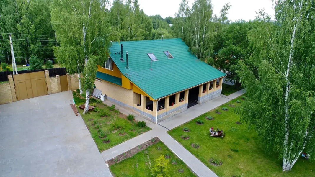 Частный дом Стильный на 20 человек с баней чаном караоке отдых для Большой Компании