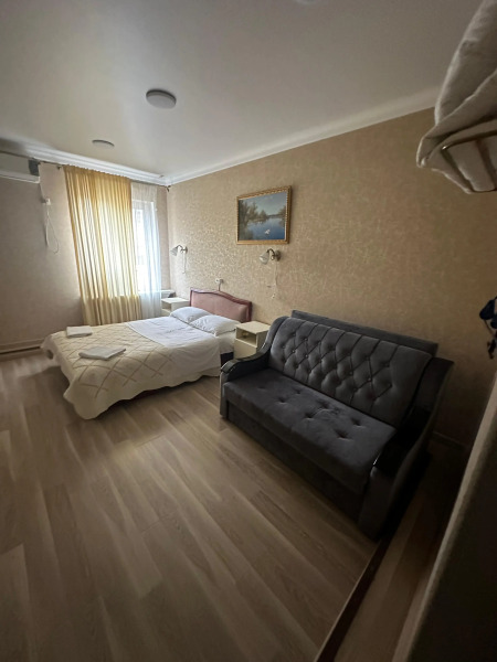 Отель Изумруд