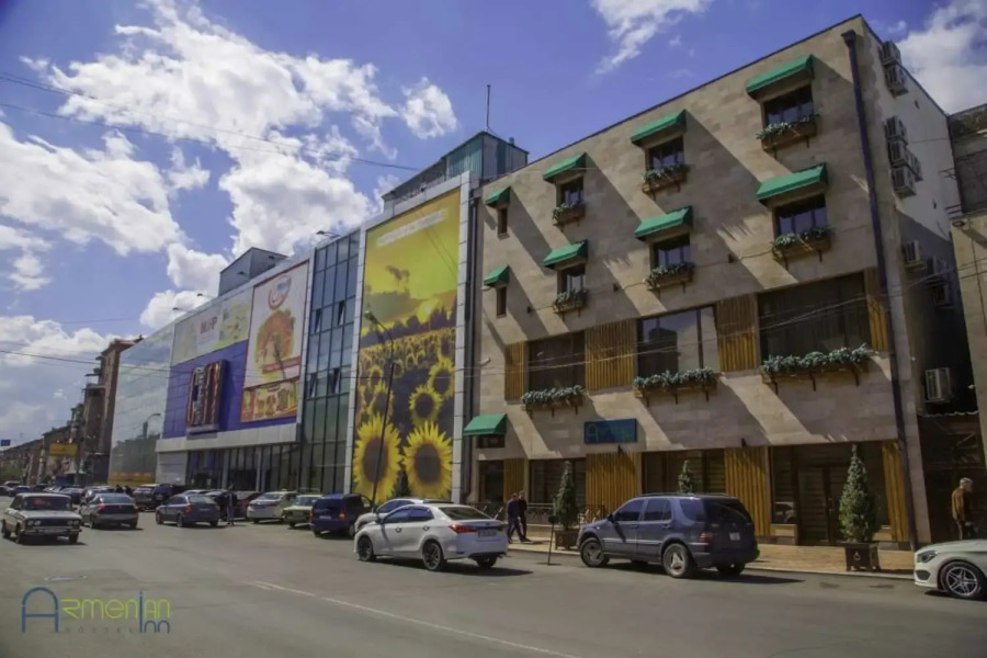 Отель Armenian Inn