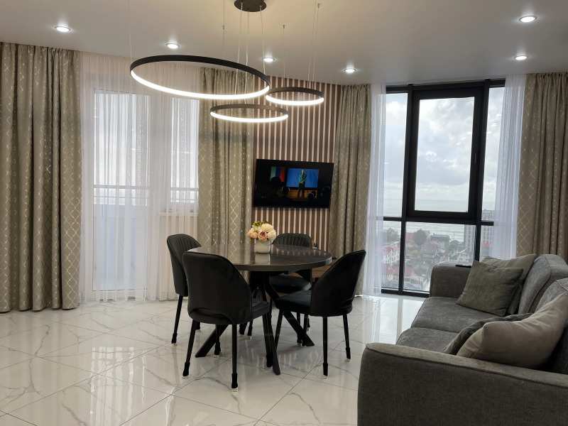 Квартира 2 комнатная на Морской Симфонии