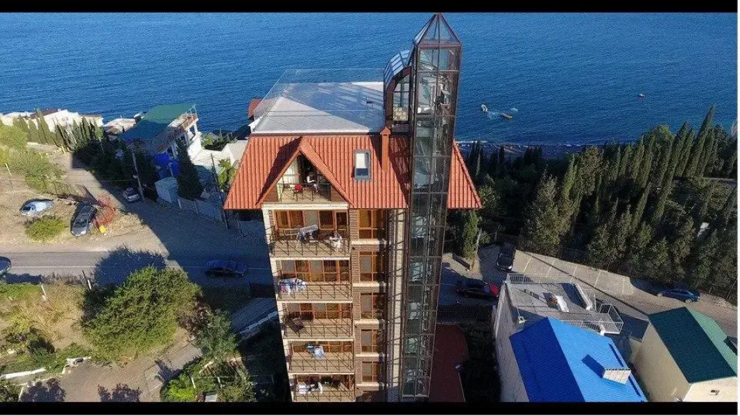 Отель Лучистая