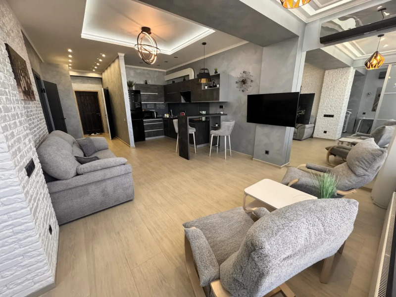 Квартира на улице Сенявина 5