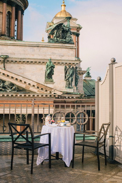 Отель Four Seasons Lion Palace St. Petersburg