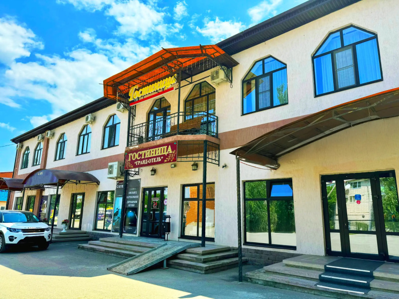 Отель Гранд