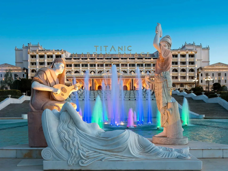 Titanic Mardan Palace