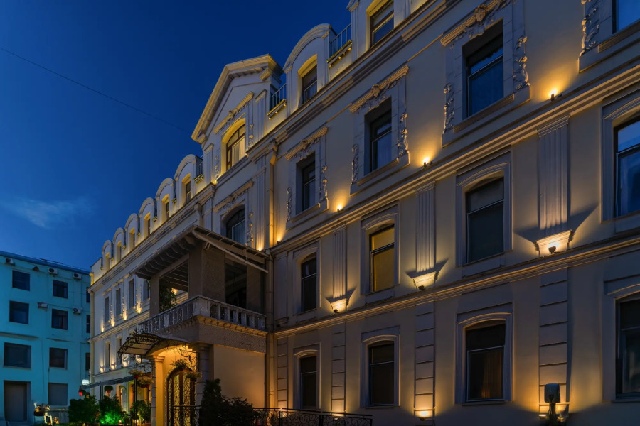 Отель Садовническая