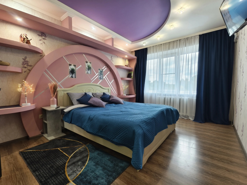 Квартира Уютная Трёхкомнатная в Центре Ул. Лейтенанта Шмидта 2