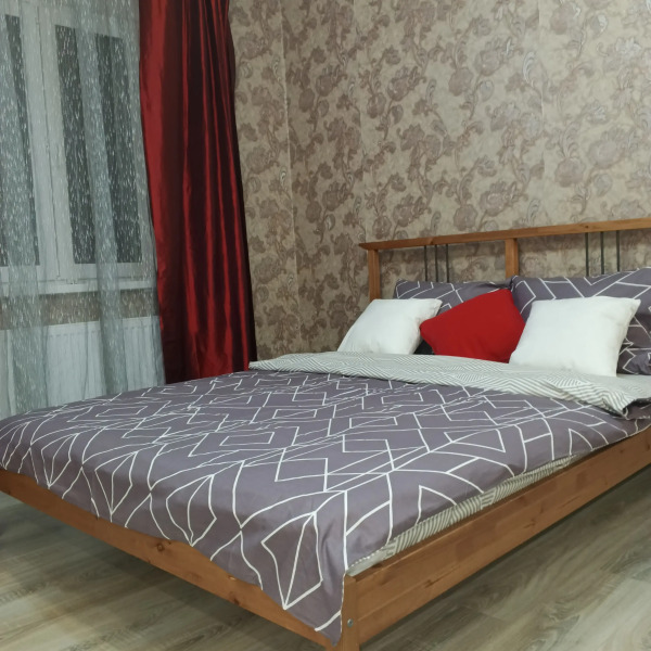 Квартира на Генерала Ишбулатова 8/4