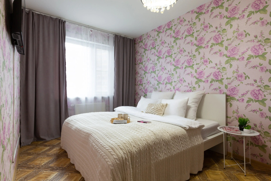 Апартаменты 2комнатные с балконом в мкр "Зеленый Бор"