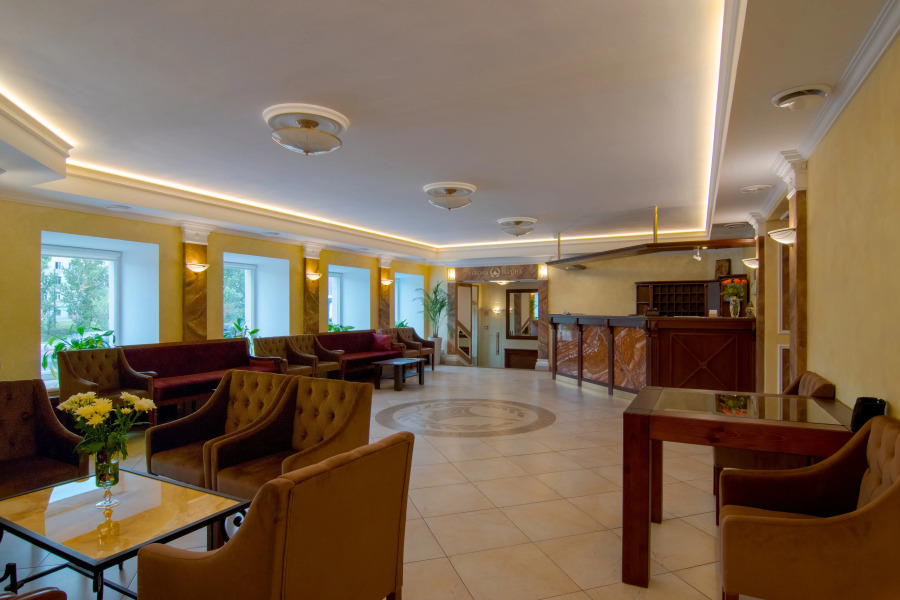 Отель Верона