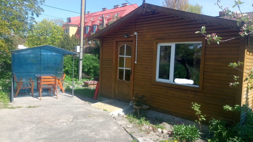 Частный дом 17м на участке 8 соток